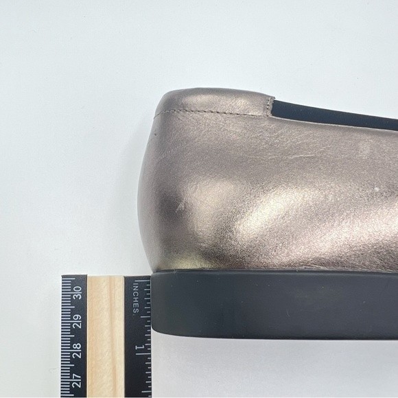 Clarks Women's Un Darcey Ease 2 Pebble Metallic Leather Ballet Flats Shoes 11 - Picture 11 of 12